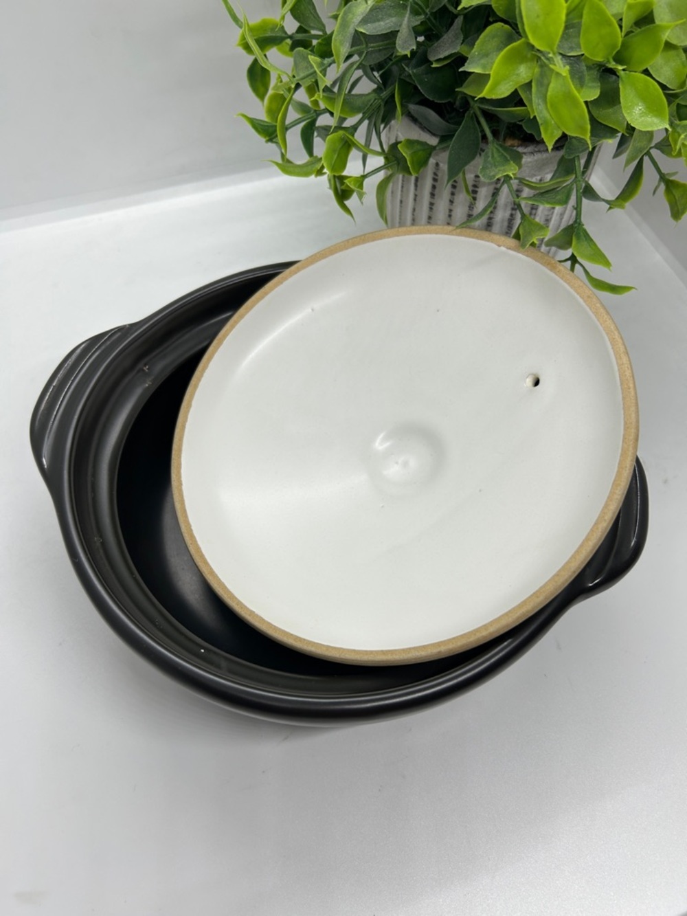 Donabe Japanese Clay Rice Cooker Earthen Pot White Black Daiso Japan - Picture 6 of 13